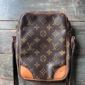 Louis Vuitton Monogram Canvas Crossbody Bag